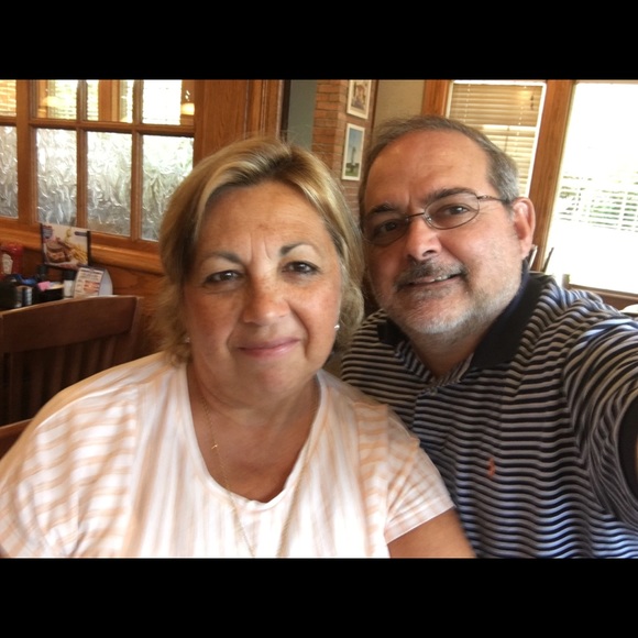 Meet your Posher, Consuelo - Picture 1 of 1